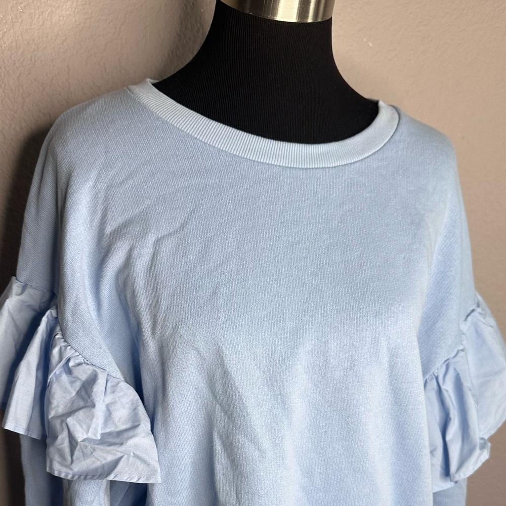 H&M Ruffle Sleeve Sweatshirt size L - Picture 2 of 2
